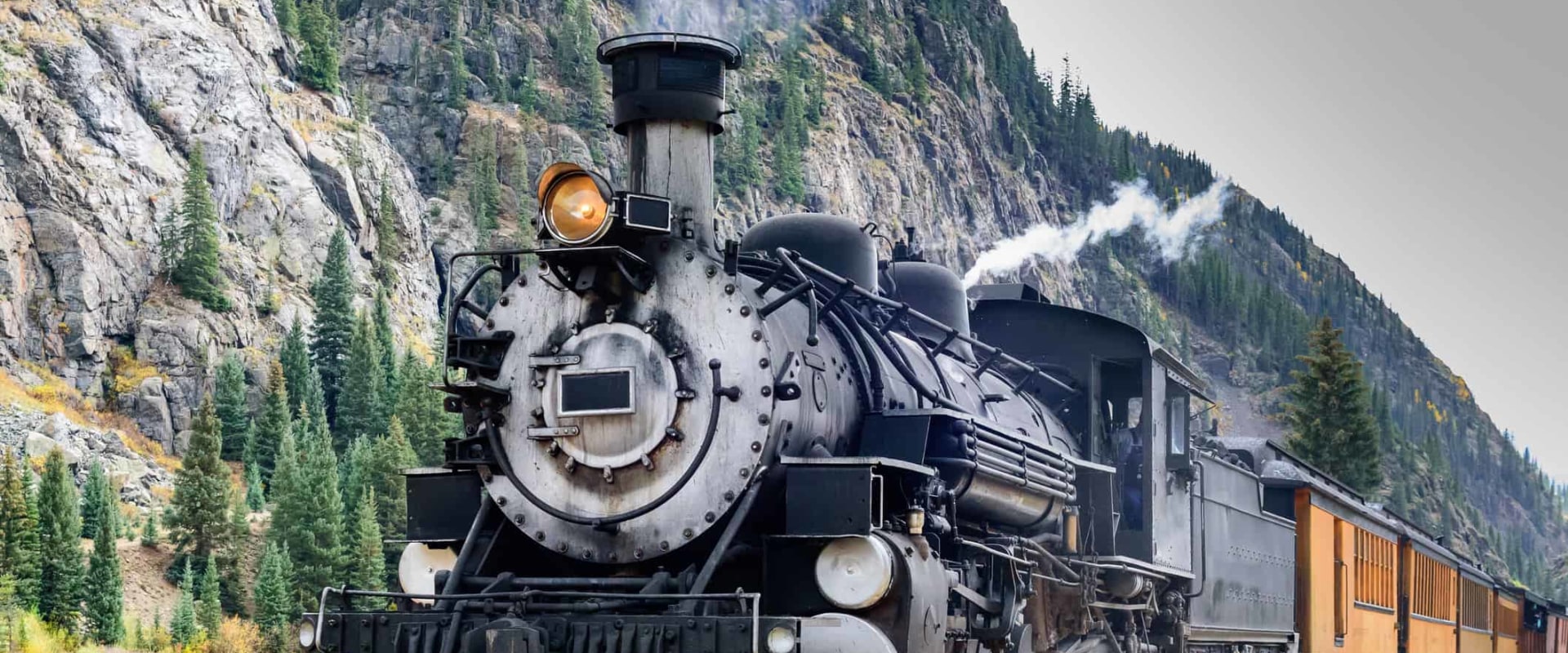 Experience the Thrill of a 6.5-Hour Austin Steam Train Ride